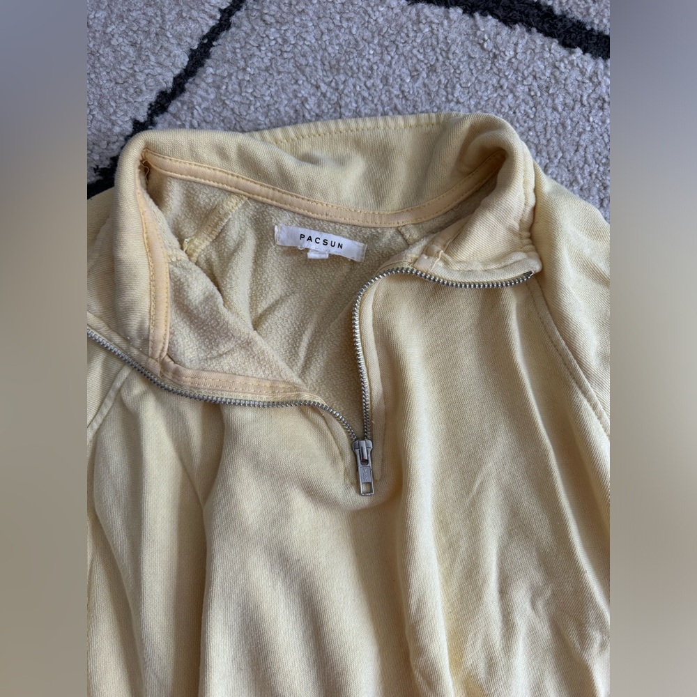 PacSun Socal Half-Zip Sweatshirt - Picture 9 of 9